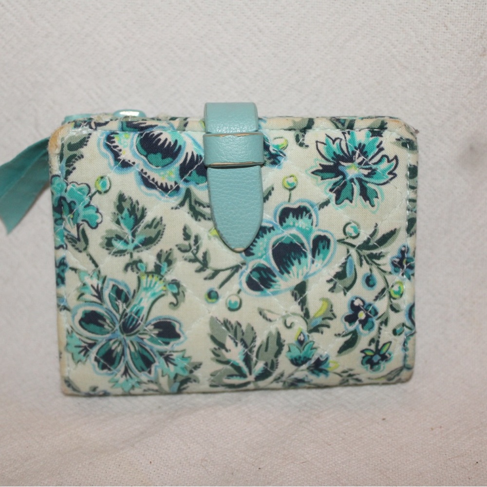 Vera Bradley Wallet Blue and Green Floral Fabric Pattern 4”x3.5”